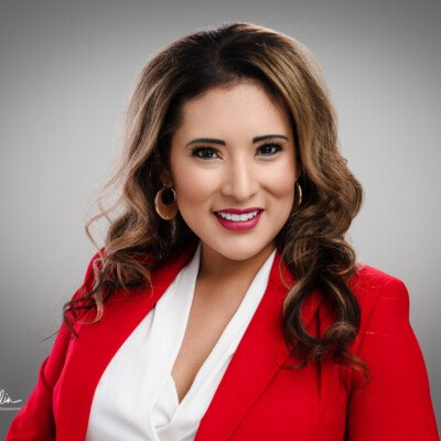 010 Paola Kennah